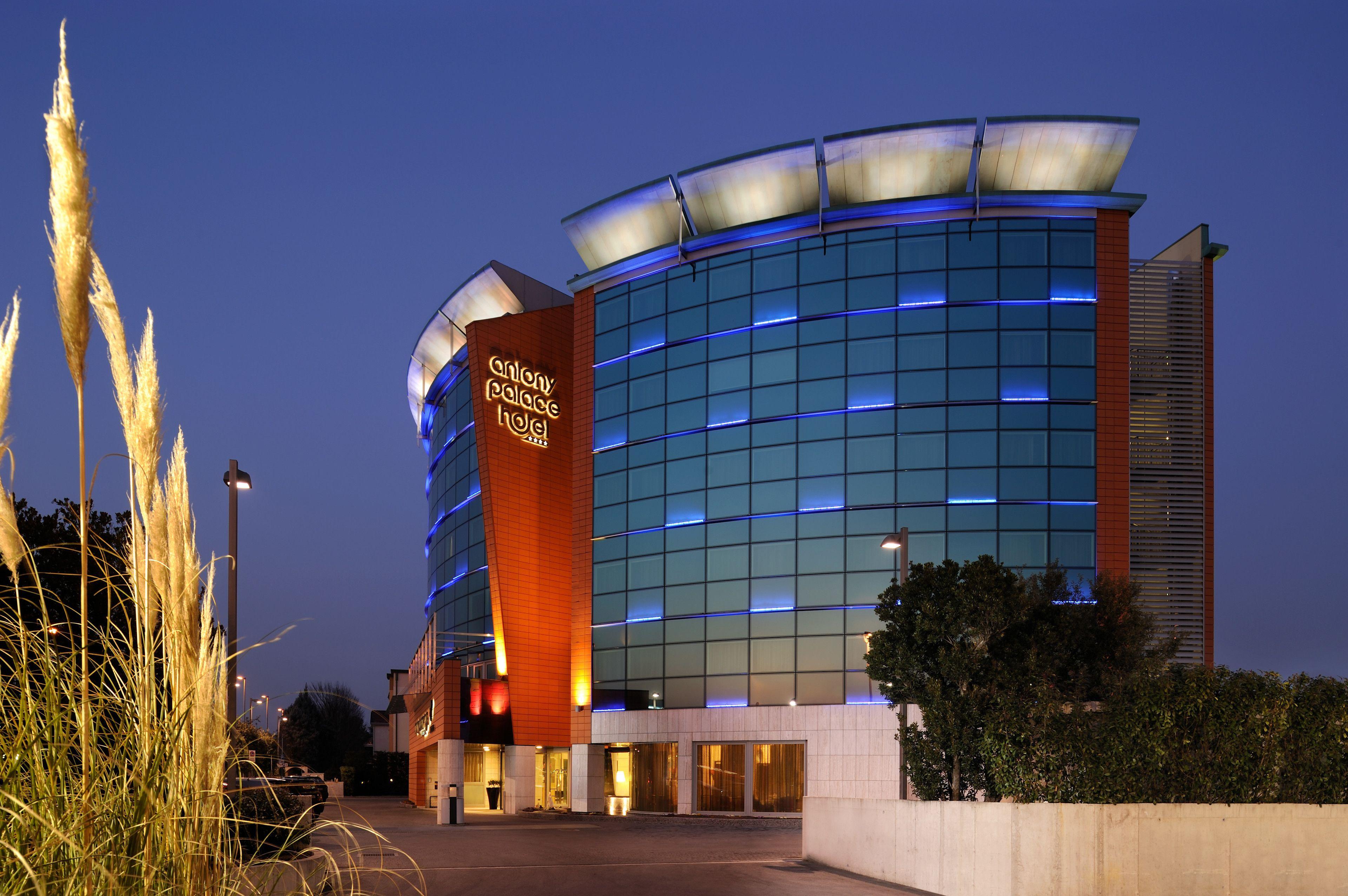 Vicino alla Torre dell'Orologio: 4 Hotel per Famiglie a Mestre